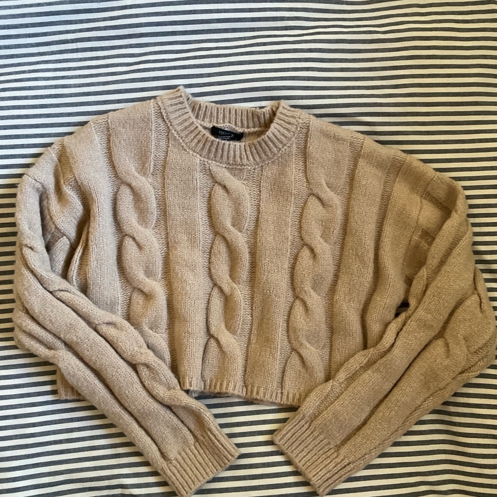 Cropped sweater